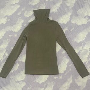 Wild Fable Olive Long Sleeve Top